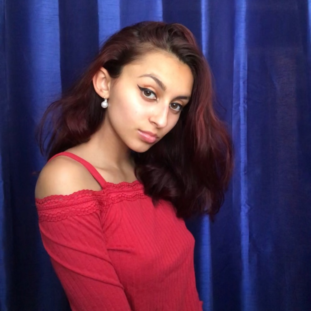 Red off the shoulder Abercrombie shirt